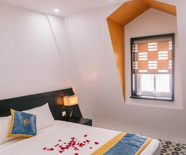 Alee Hotel Hạ Long