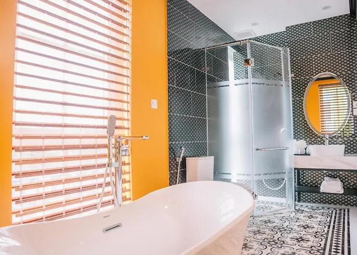 Hotel Alee Hạ Long